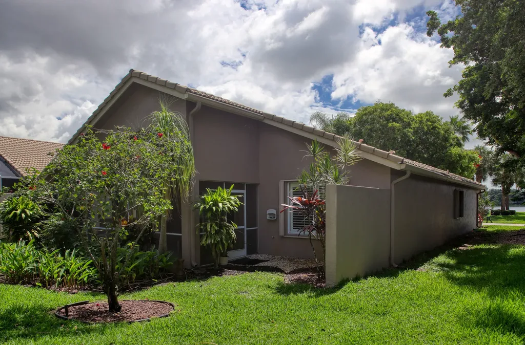 9689 Positano Way Lake Worth FL 33467