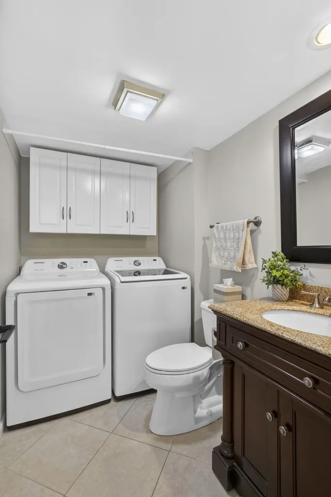 121 1st Terrace Palm Beach Gardens FL 33418