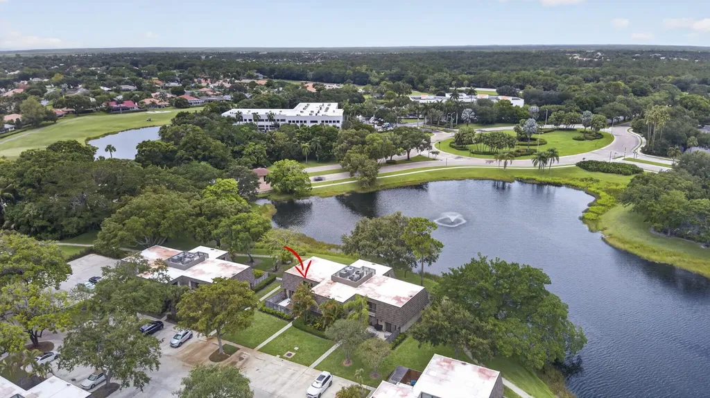 121 1st Terrace Palm Beach Gardens FL 33418