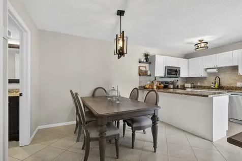 121 1st Terrace Palm Beach Gardens FL 33418