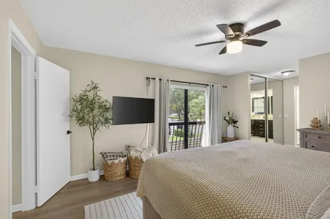 121 1st Terrace Palm Beach Gardens FL 33418