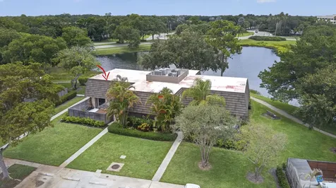 121 1st Terrace Palm Beach Gardens FL 33418