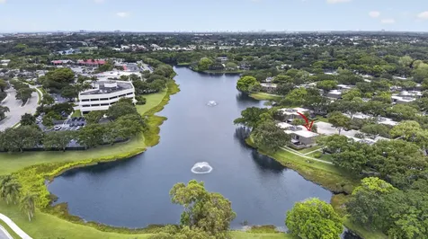 121 1st Terrace Palm Beach Gardens FL 33418