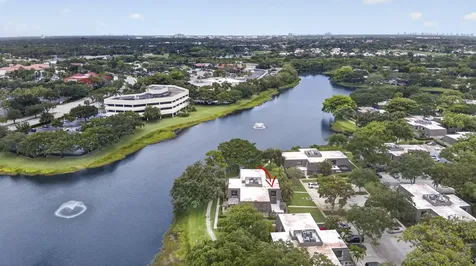 121 1st Terrace Palm Beach Gardens FL 33418