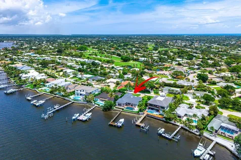47 River Drive Tequesta FL 33469