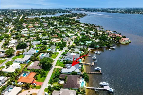 47 River Drive Tequesta FL 33469