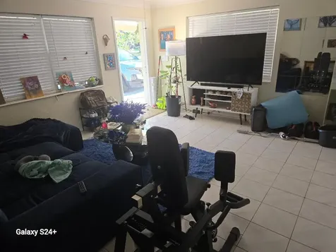 311 NE 42nd Street Oakland Park FL 33334