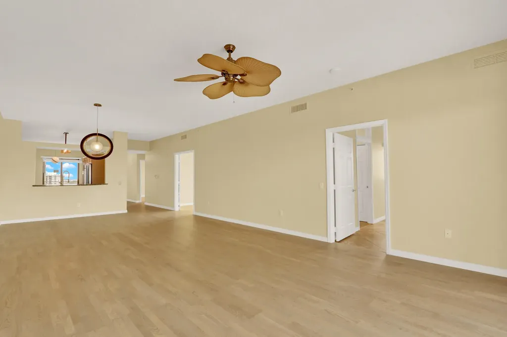 370 Golfview Road North Palm Beach FL 33408