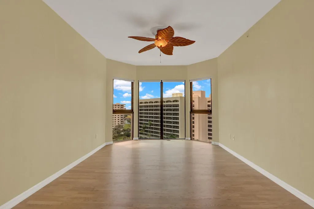 370 Golfview Road North Palm Beach FL 33408