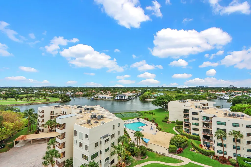 370 Golfview Road North Palm Beach FL 33408