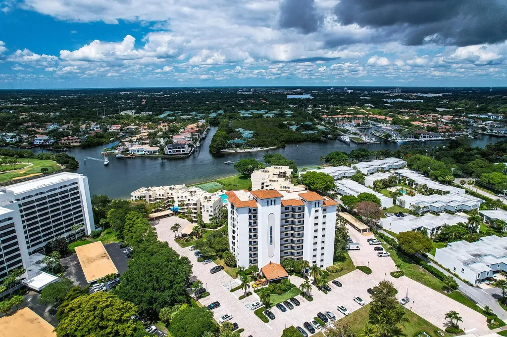 370 Golfview Road North Palm Beach FL 33408