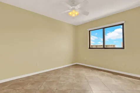 370 Golfview Road North Palm Beach FL 33408