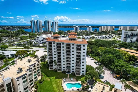 370 Golfview Road North Palm Beach FL 33408