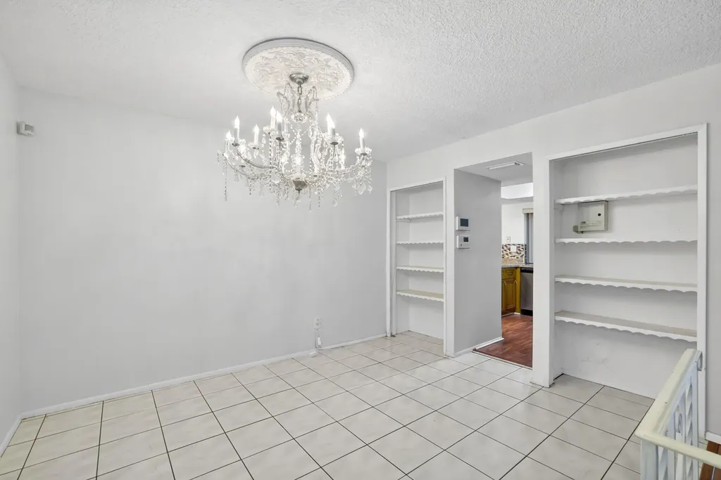 4399 NW 43rd Court Lauderdale Lakes FL 33319