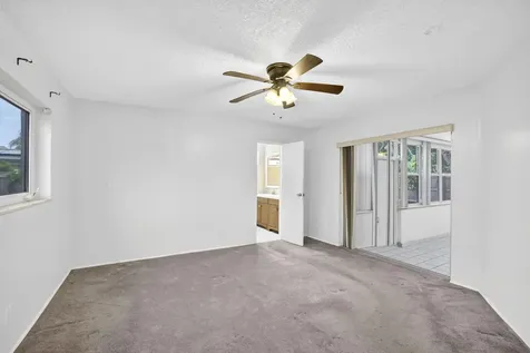 4399 NW 43rd Court Lauderdale Lakes FL 33319
