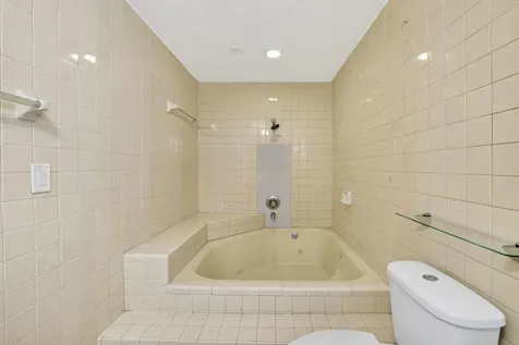 4399 NW 43rd Court Lauderdale Lakes FL 33319