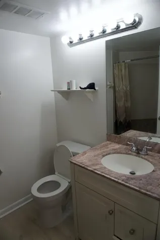 213 Lake Pointe Drive Oakland Park FL 33309