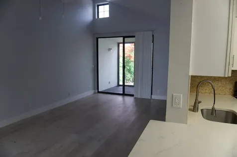 213 Lake Pointe Drive Oakland Park FL 33309