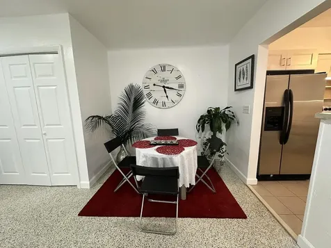 950 E Dayton Circle Fort Lauderdale FL 33312