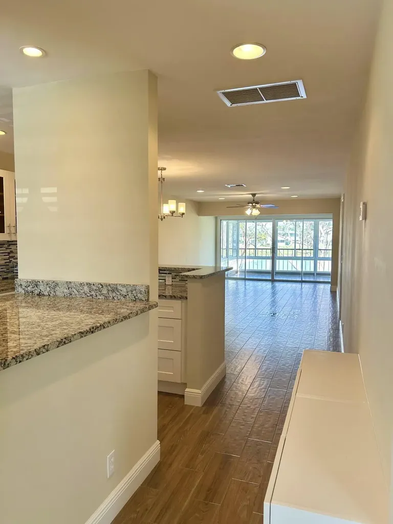2811 SW 15th Street Delray Beach FL 33445