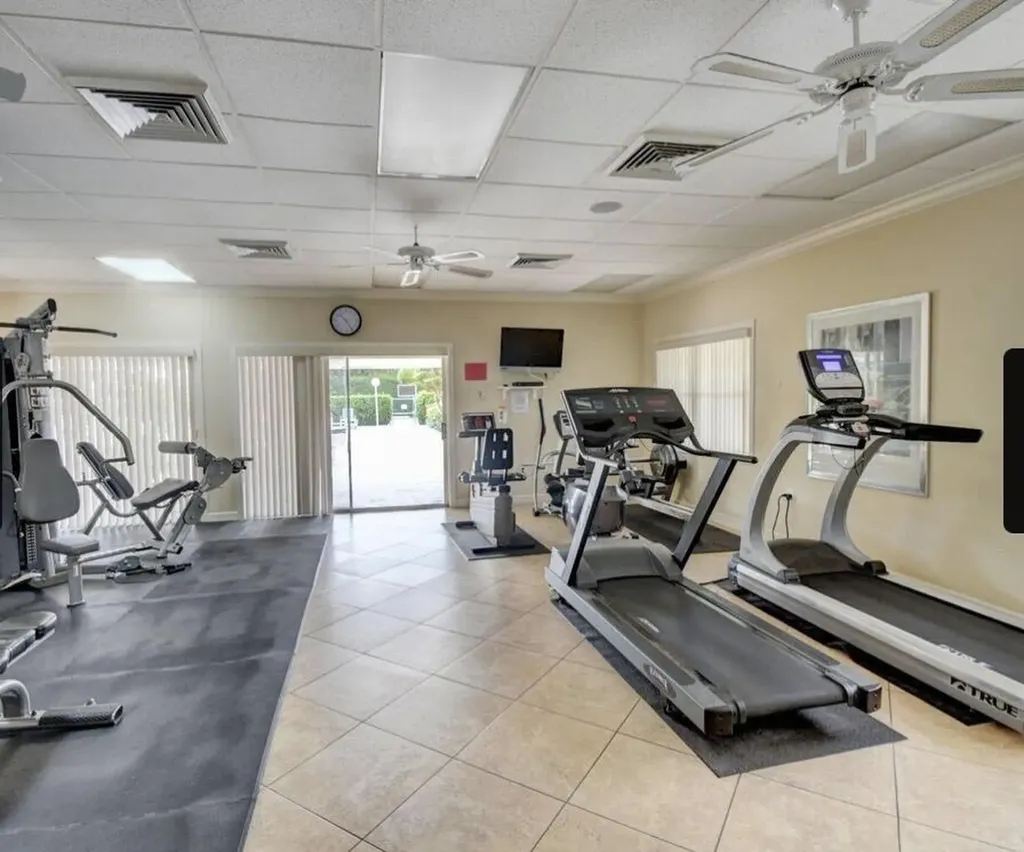 2811 SW 15th Street Delray Beach FL 33445