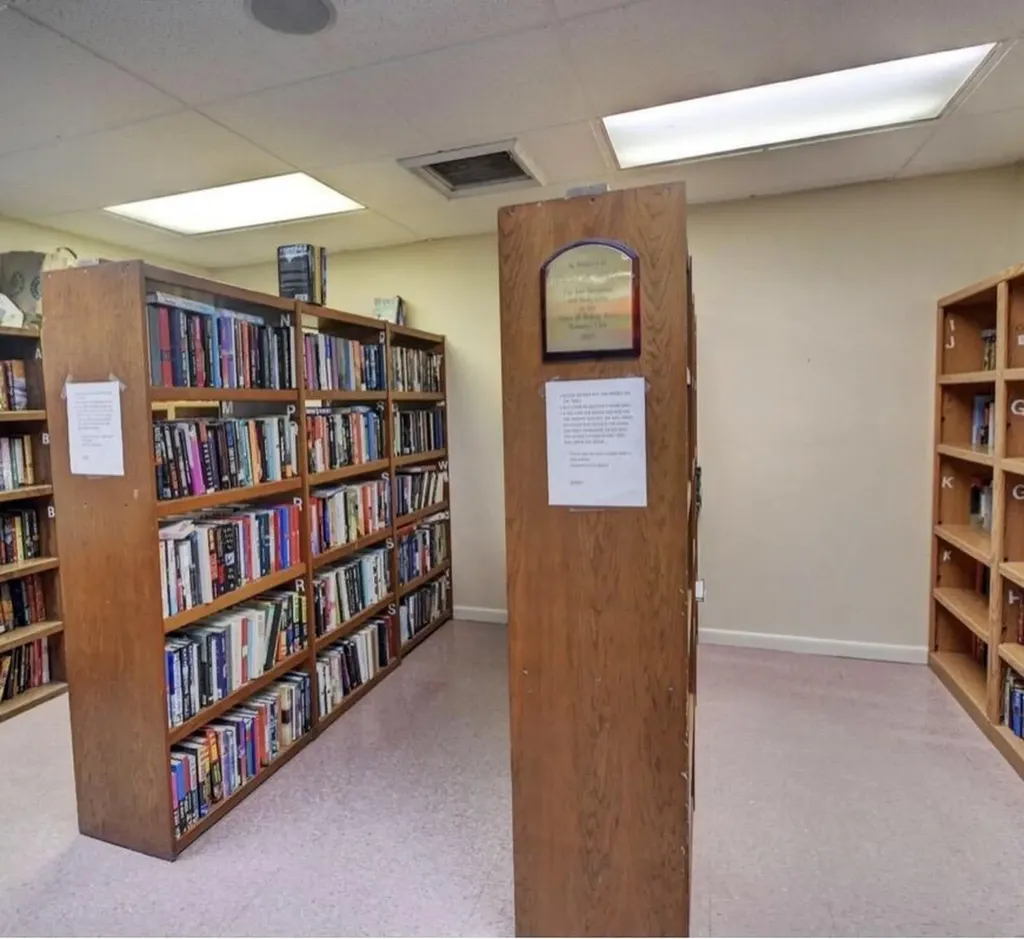2811 SW 15th Street Delray Beach FL 33445