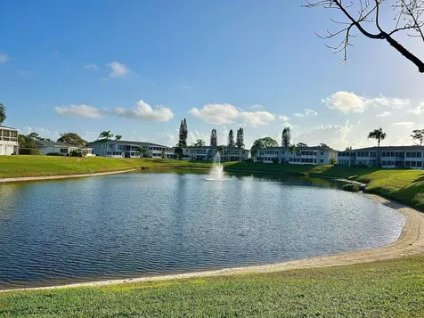2811 SW 15th Street Delray Beach FL 33445