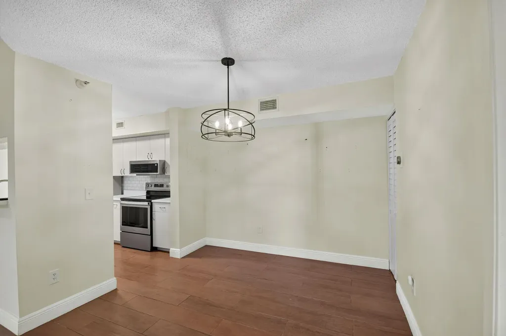 123 Yacht Club Way Hypoluxo FL 33462