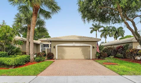 10760 Royal Caribbean Circle Boynton Beach FL 33437