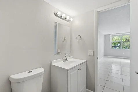 9360 Fontainebleau Boulevard Miami FL 33172