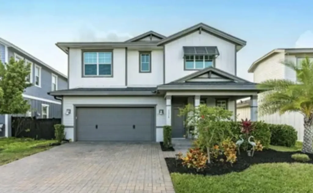 1319 Arrowhead Point Road Loxahatchee FL 33470