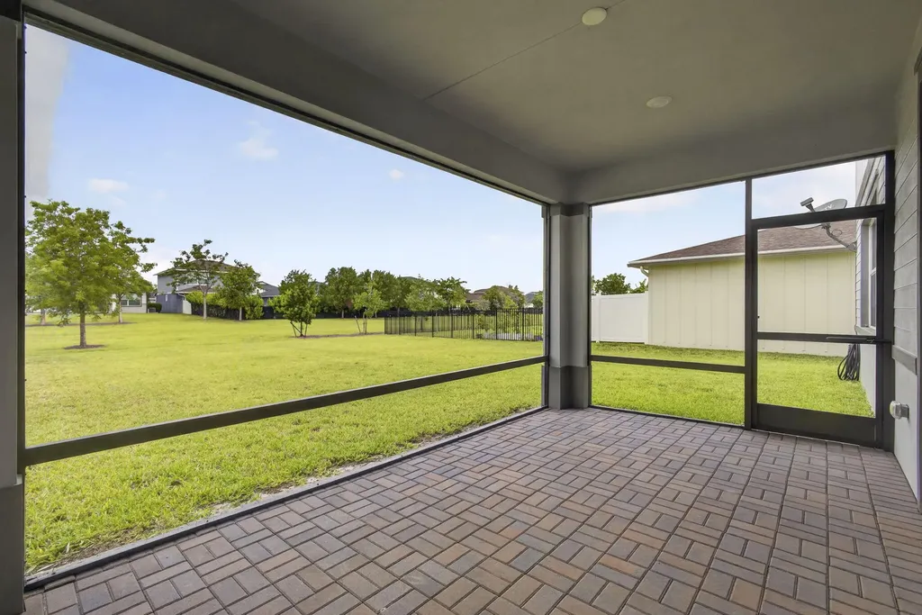 1319 Arrowhead Point Road Loxahatchee FL 33470