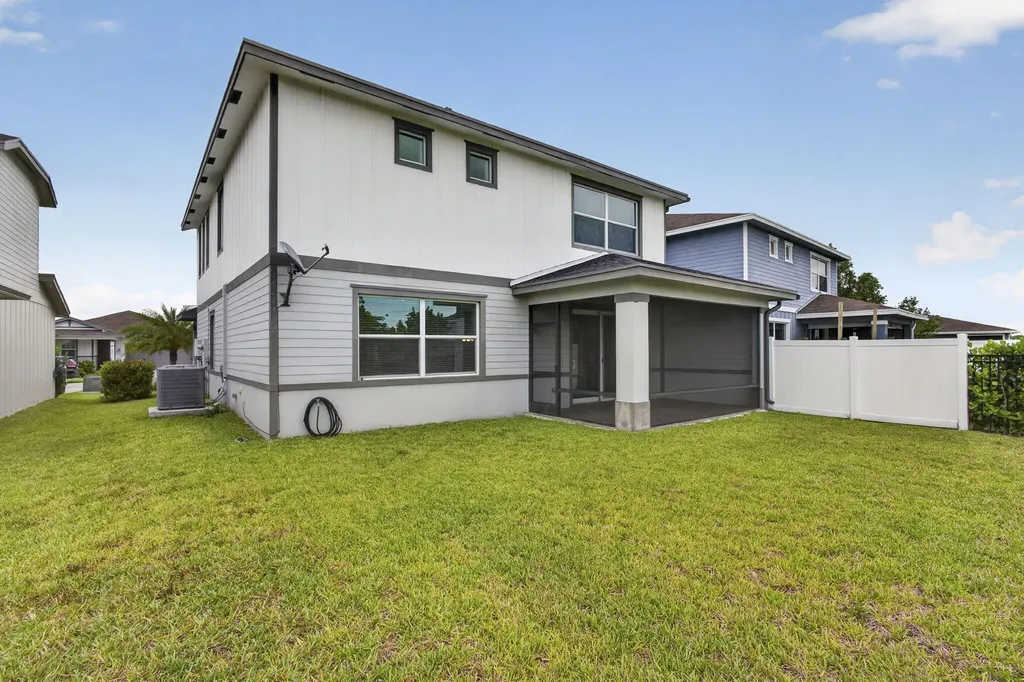 1319 Arrowhead Point Road Loxahatchee FL 33470