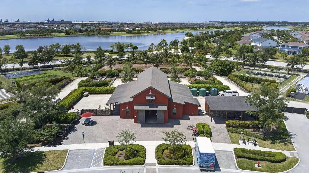 1319 Arrowhead Point Road Loxahatchee FL 33470