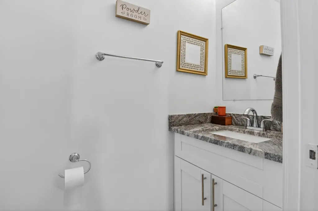 32 Monterey Pointe Drive Palm Beach Gardens FL 33418
