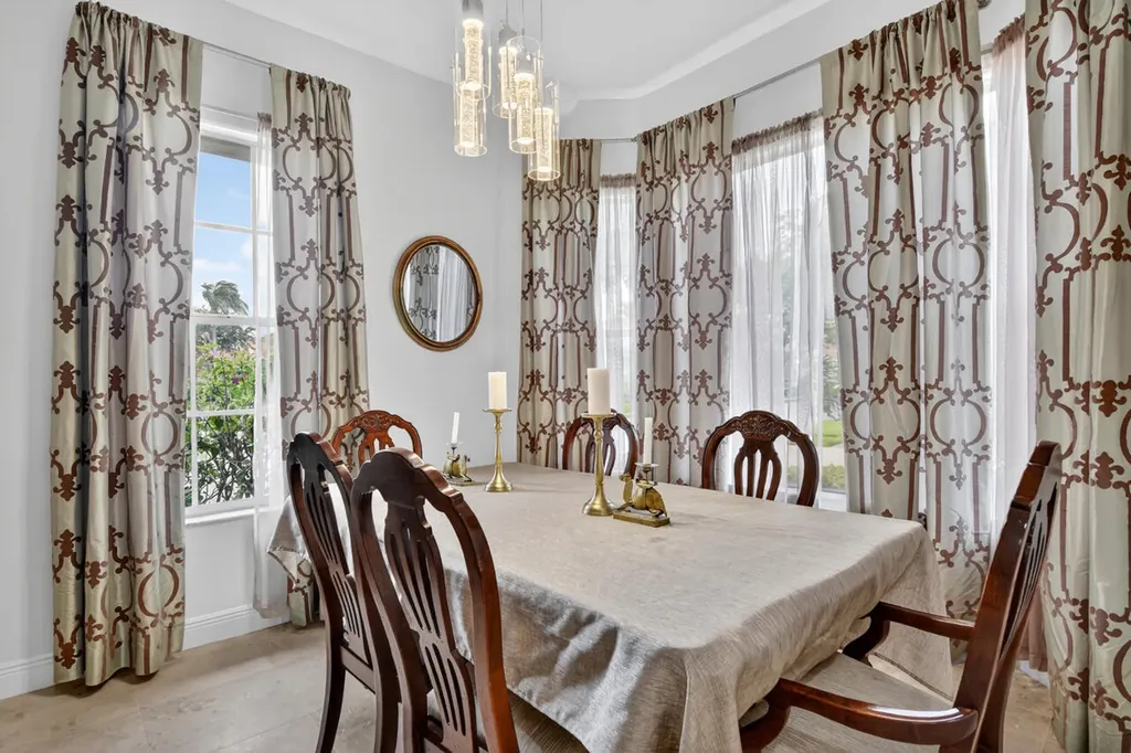 32 Monterey Pointe Drive Palm Beach Gardens FL 33418