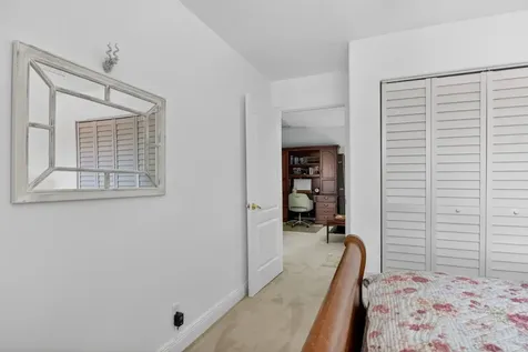 32 Monterey Pointe Drive Palm Beach Gardens FL 33418