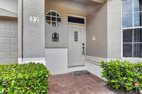 32 Monterey Pointe Drive Palm Beach Gardens FL 33418