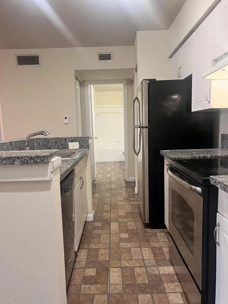 4879 Via Palm Lakes West Palm Beach FL 33417