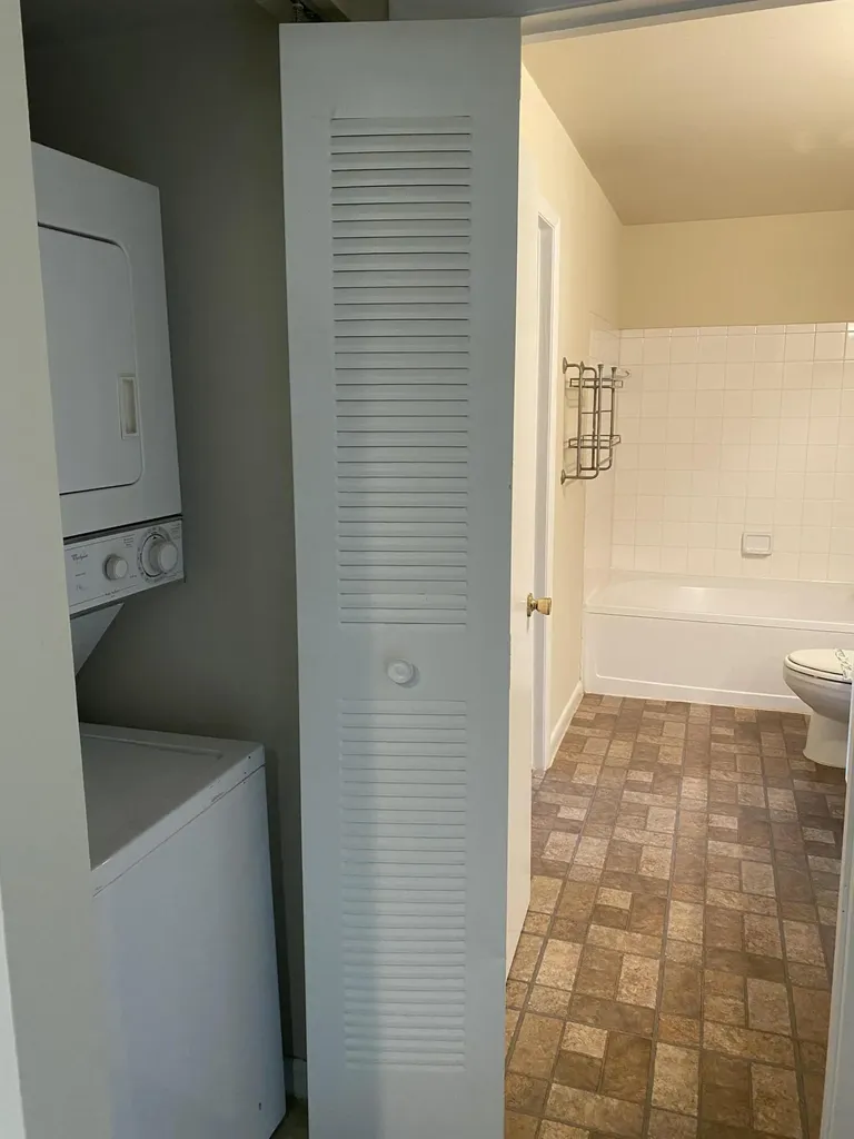 4879 Via Palm Lakes West Palm Beach FL 33417