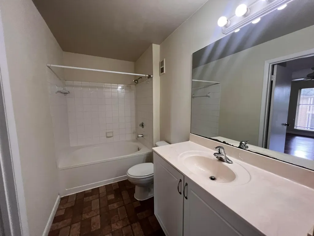 4879 Via Palm Lakes West Palm Beach FL 33417