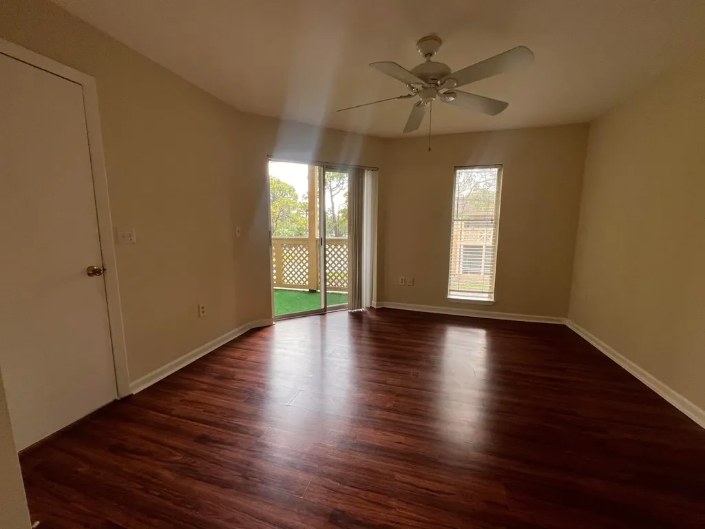 4879 Via Palm Lakes West Palm Beach FL 33417