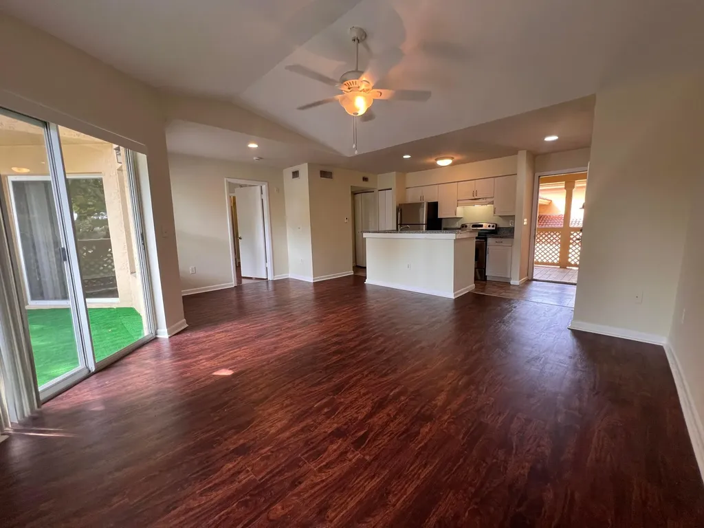 4879 Via Palm Lakes West Palm Beach FL 33417