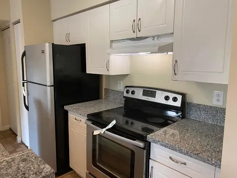 4879 Via Palm Lakes West Palm Beach FL 33417
