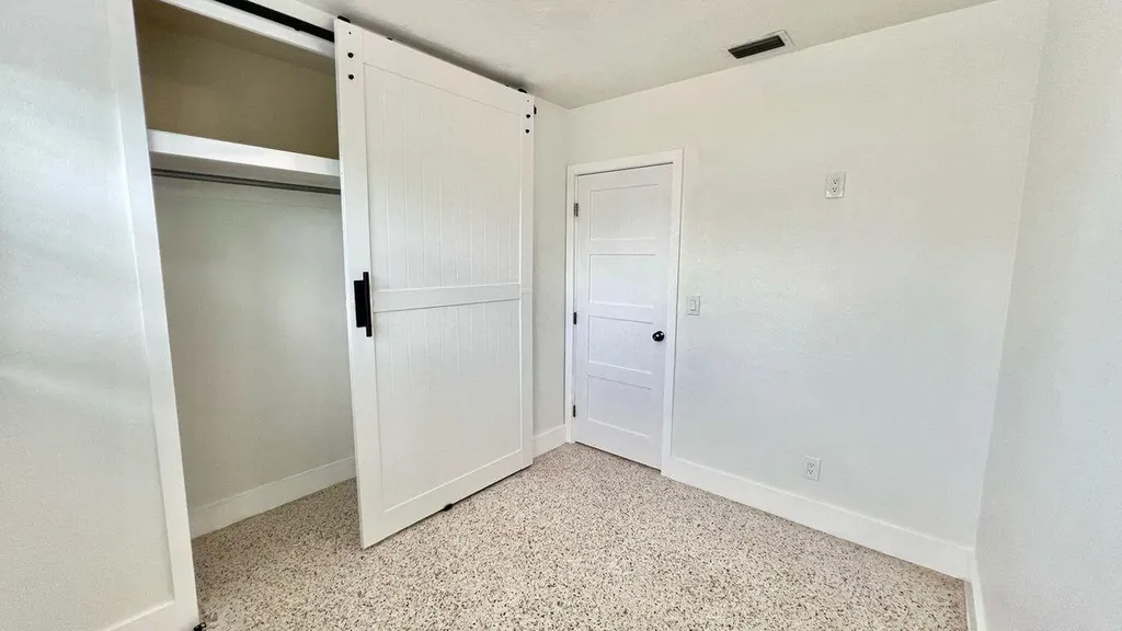 124 Abaco Drive Palm Springs FL 33461