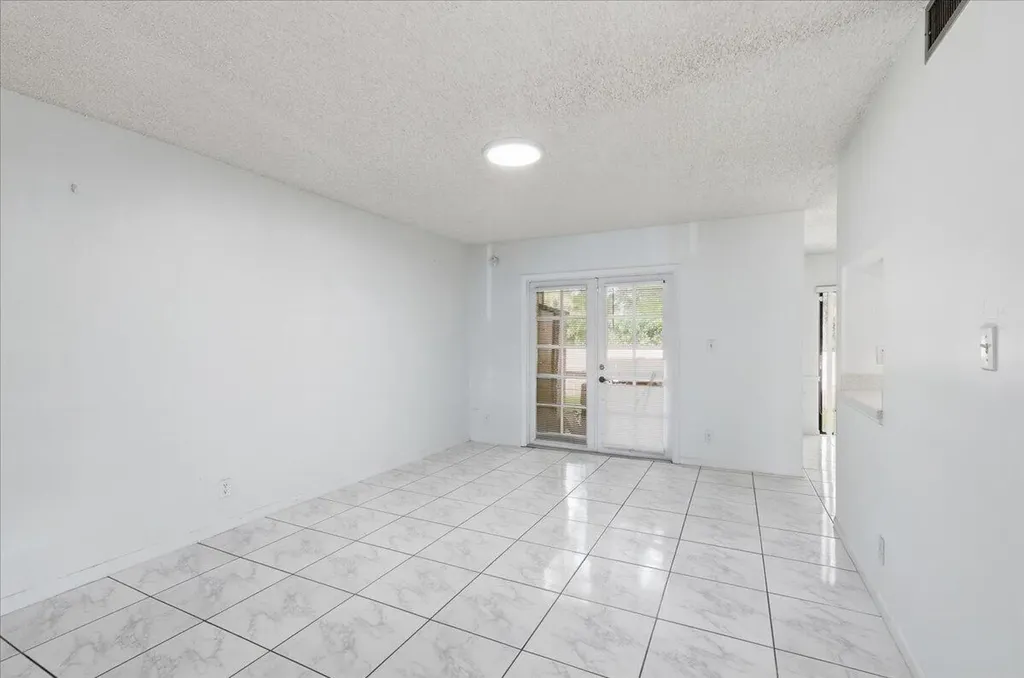 9985 W Atlantic Boulevard Coral Springs FL 33071