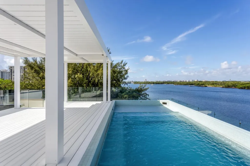 900 Lago Mar Lane Boca Raton FL 33431