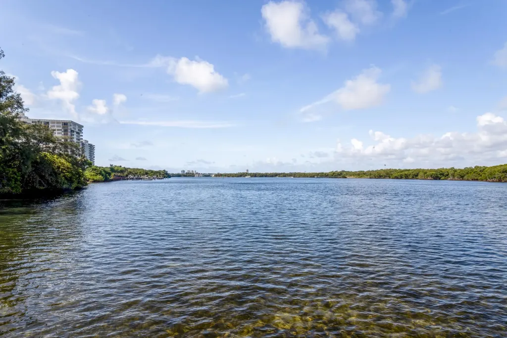 900 Lago Mar Lane Boca Raton FL 33431