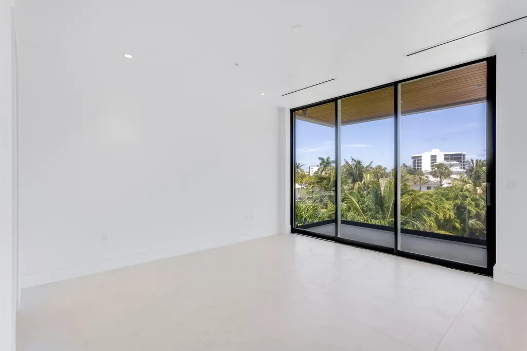 900 Lago Mar Lane Boca Raton FL 33431
