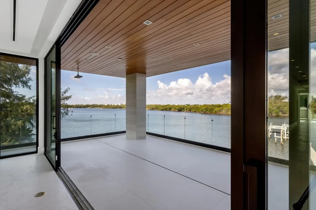 900 Lago Mar Lane Boca Raton FL 33431
